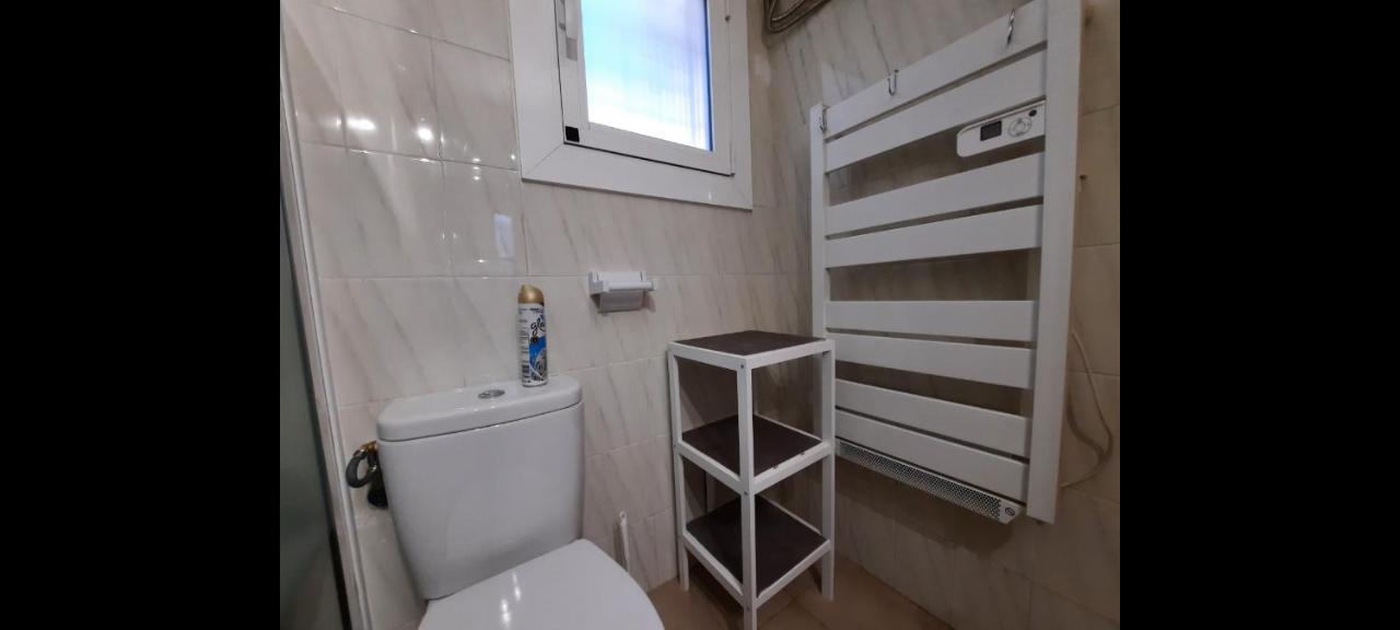 Castell Joncar,30 M De La Playa, 1Era Linea De Mar, Vista Al Mar Apartment Roses Exterior photo
